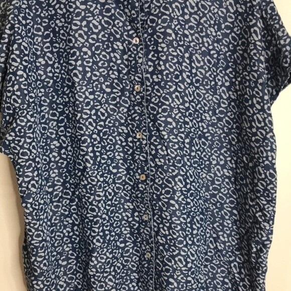 Soft surroundings ladies button up blue leopard print tunic top size XL - Picture 4 of 11